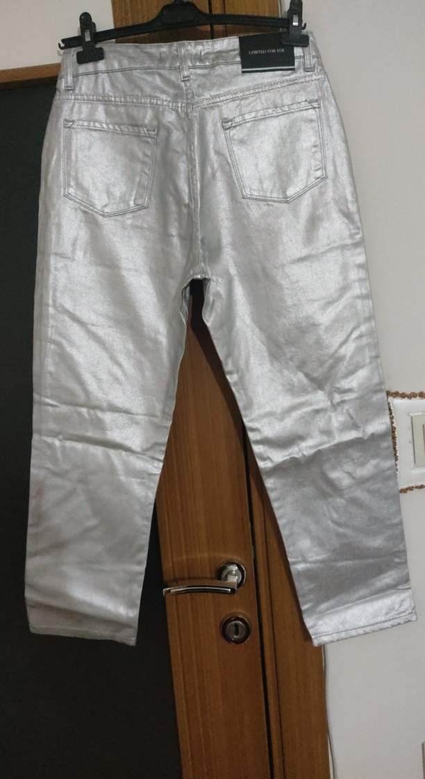 Gri Metalik Kadın Jean - Görsel 4