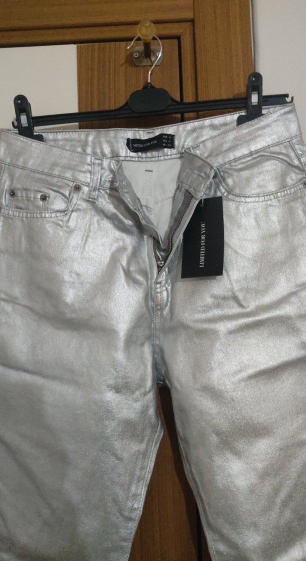 Gri Metalik Kadın Jean - Görsel 2