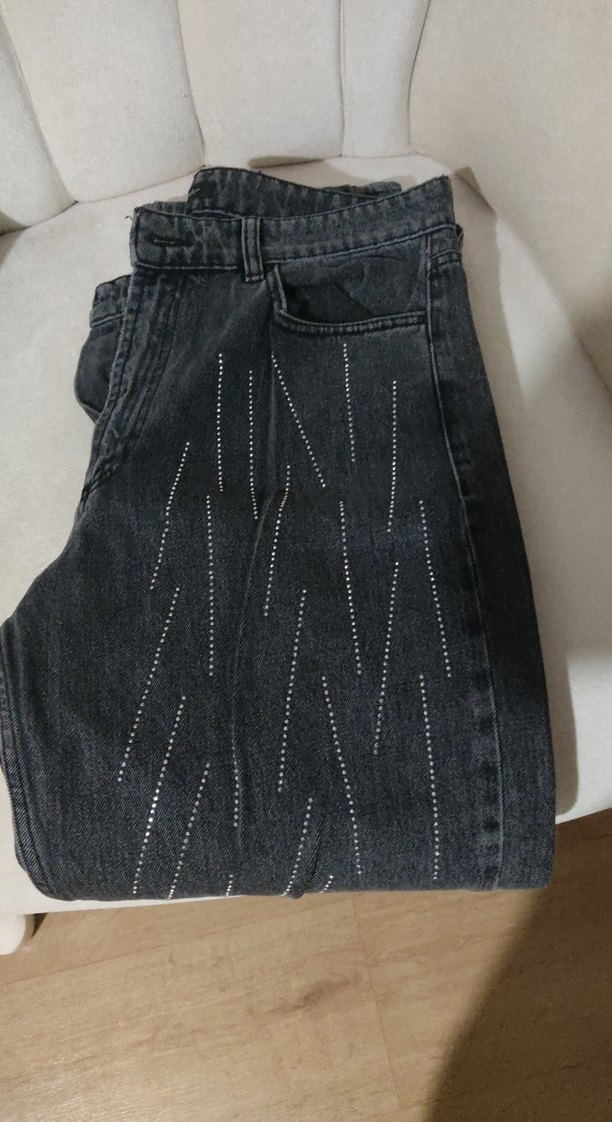 Gri Payet İşlemeli Kadın Kot Pantolon - Görsel 4