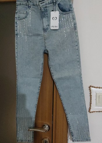 Gri Payetli likralı paça tasli Kadın Midi Kot Pantolon - Görsel 3