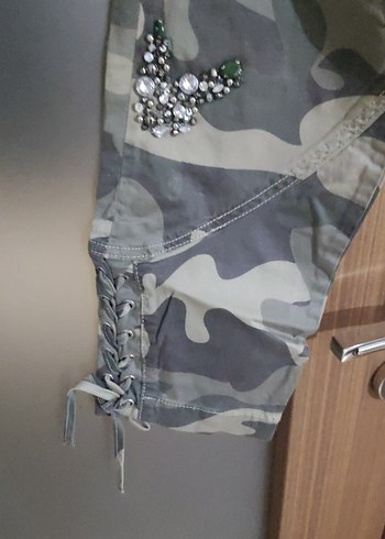 Kadın Kamuflajli taşli kargo cepli paça detaylı Pantolon - Görsel 5