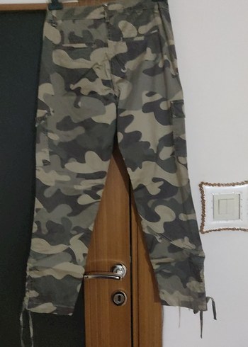 Kadın Kamuflajli taşli kargo cepli paça detaylı Pantolon - Görsel 7