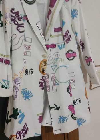 Renkli Baskılı Uzun Kadın Ceket - Görsel 2