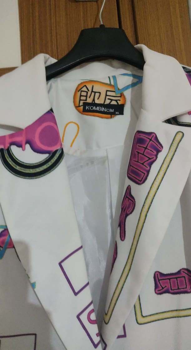 Renkli Baskılı Uzun Kadın Ceket - Görsel 3