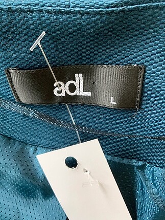 l Beden Adil Işık Blazer %70 İndirimli.