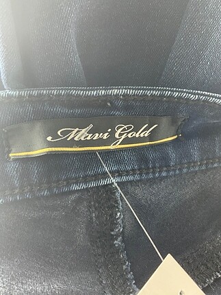28 Beden Mavi Jean / Kot %70 İndirimli.