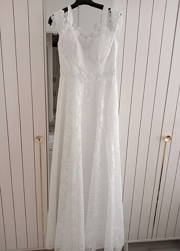 38 Beden Uzun Beyaz elbise