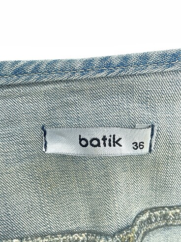 36 Beden mavi Renk Batik Yelek %70 İndirimli.