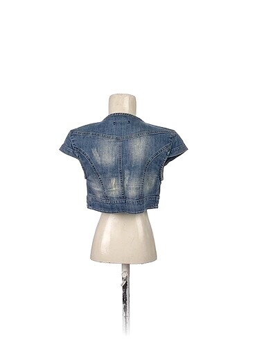 36 Beden Batik Yelek %70 İndirimli.