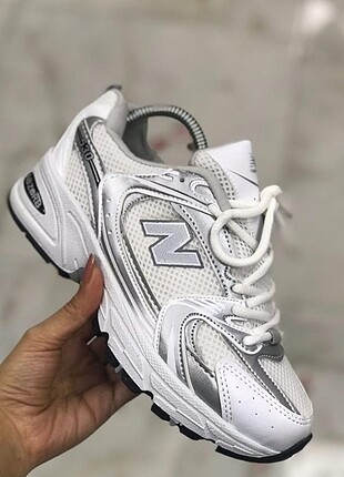 New Balance 530