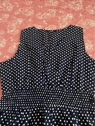 LC Waikiki Kraveze elbise