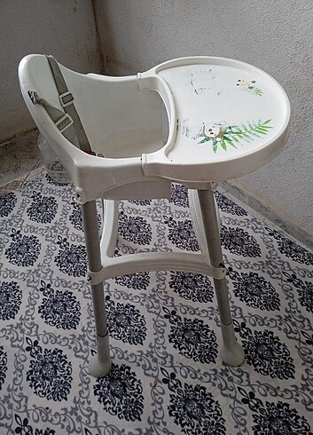  Beden Bebek yemek masası