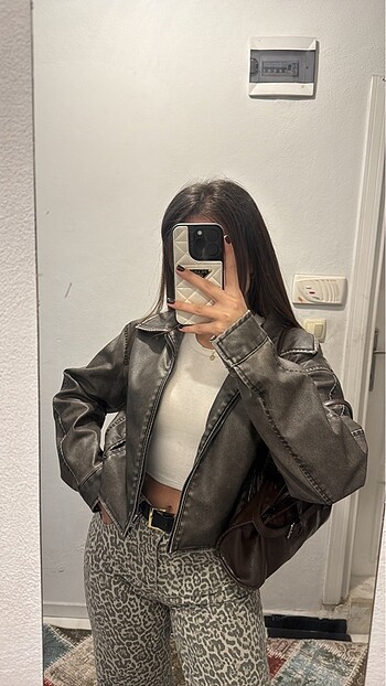 Suni Deri ceket pull&bear S beden