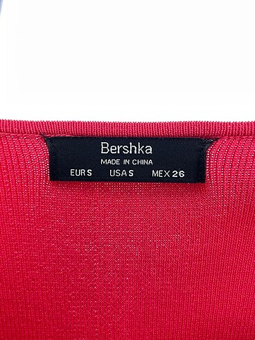 s Beden çeşitli Renk Bershka Kısa Elbise %70 İndirimli.