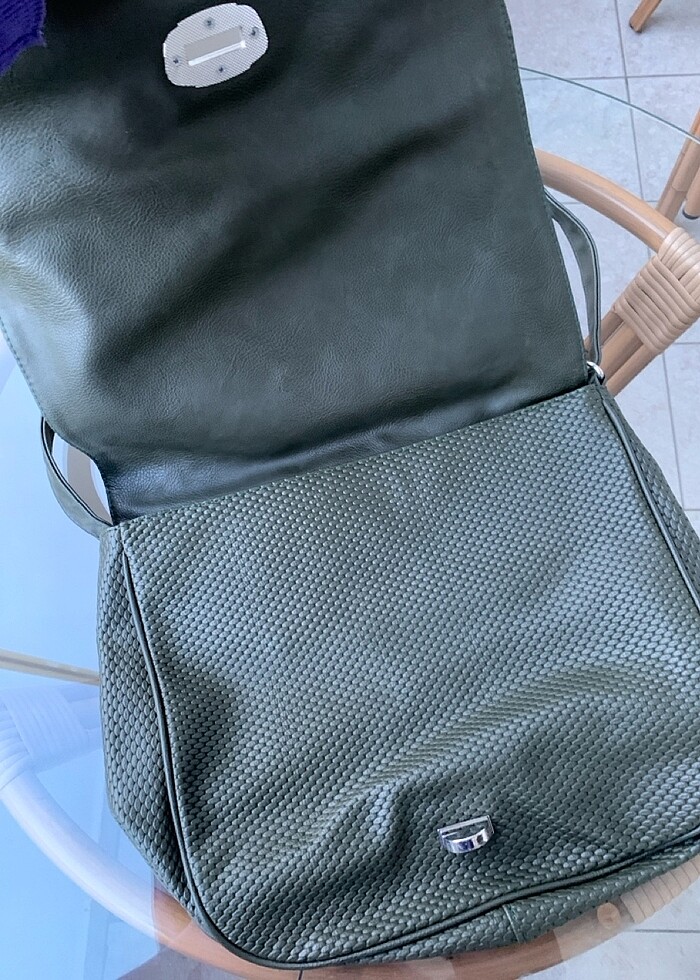 Yeşil çanta - Görsel 3