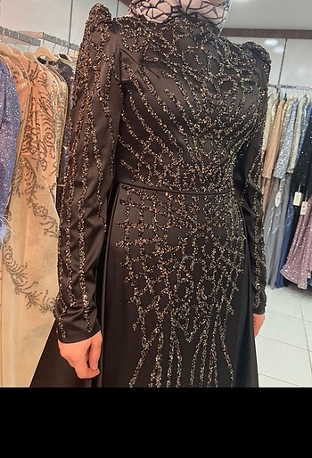 Taşlı saten abiye