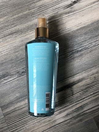 diğer Beden Victoria?s Secret Aqua Kiss Body Farfume