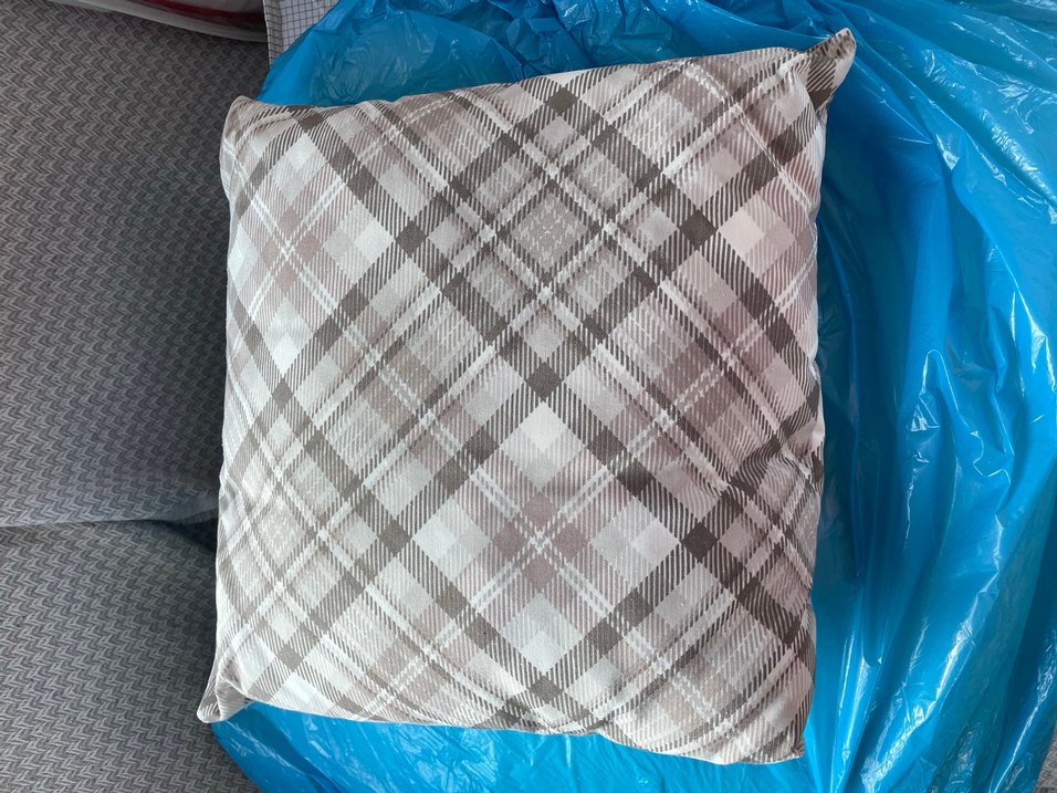 Doğtaş Marka Kırlent - Görsel 2