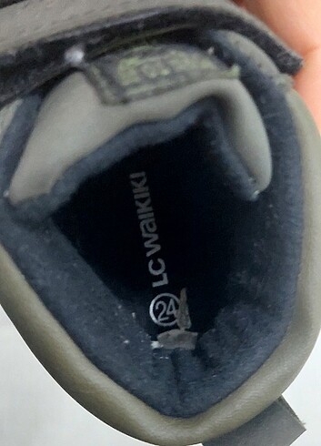 Erkek cocuk bot - Görsel 3