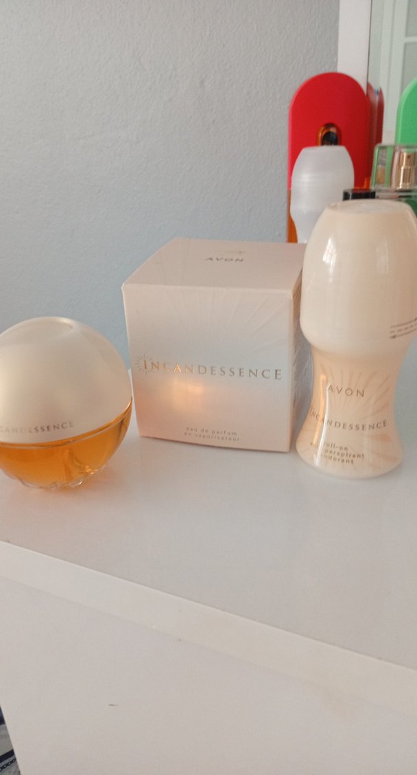 Avon Incandessence Kadın Parfüm Seti - Görsel 3