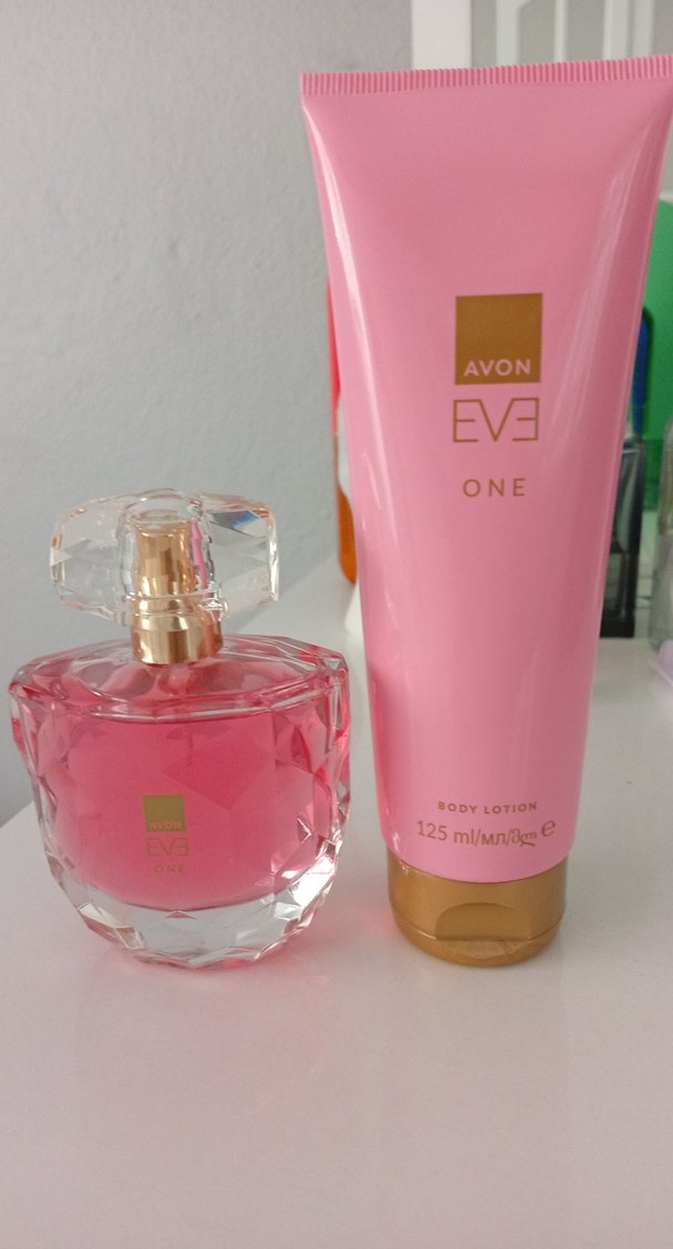 Avon Eve One Kadın Vücut Losyonu 125 ml
50ml parfüm - Görsel 2