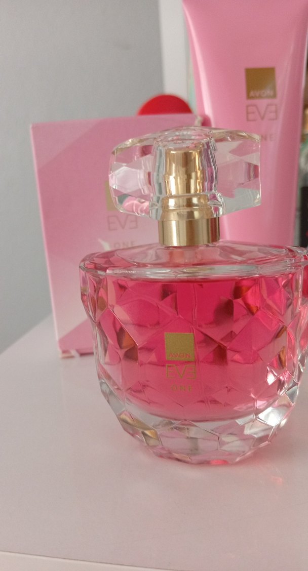 Avon Eve One Kadın Vücut Losyonu 125 ml
50ml parfüm - Görsel 3