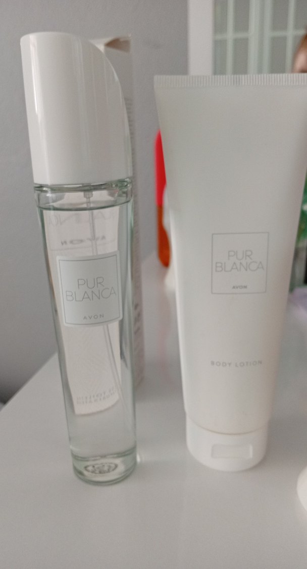 Avon Pur Blanca Kadın Parfüm Seti - Görsel 4