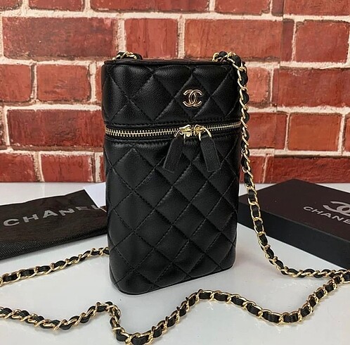 Harika Chanel Telefonluk