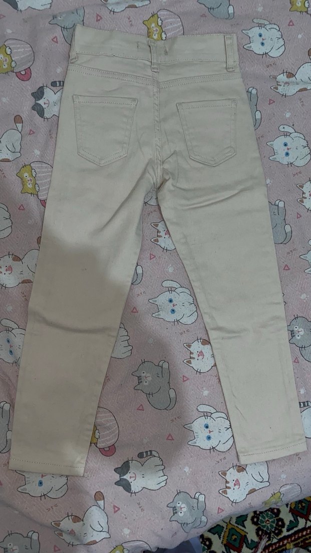 Düğmeli kız çocuk - Görsel 3