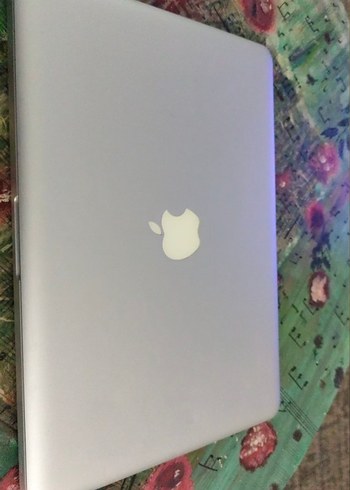 Apple Dizüstü Bilgisayar - Görsel 2