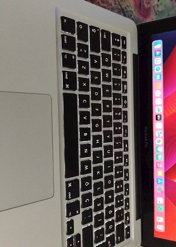 Apple Dizüstü Bilgisayar - Görsel 3