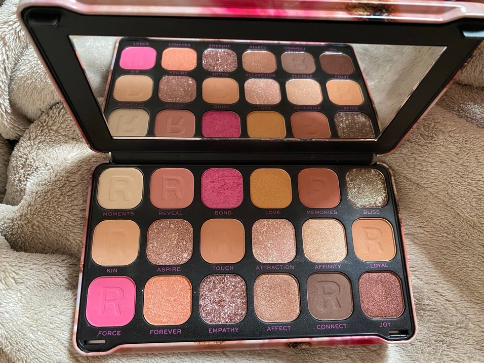 Revolution FAR PALETİ - Görsel 2