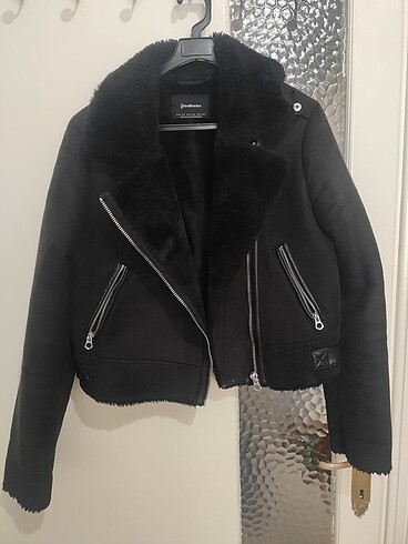 Stradivarius STRADIVARIUS MONT
