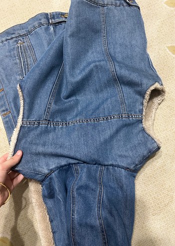 Kadın Mavi Kolsuz Kürklü Denim Yelek - Görsel 5