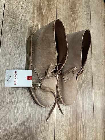 37 Beden Clarks kadın bot