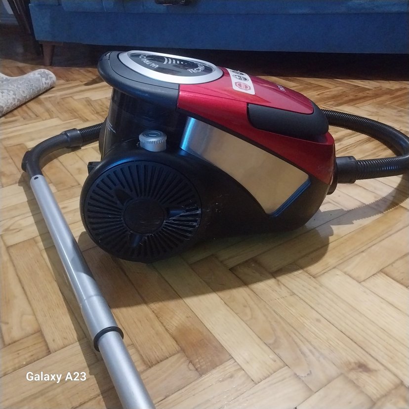 Kırmızı Renkli Nice Elektrikli Süpürge - Görsel 3