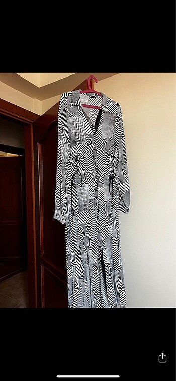 Loft Oturtmalı zebra desenli elbise