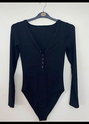 Çıtçıtlı body