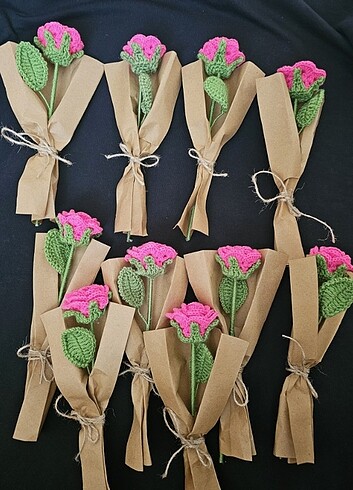 Beden pembe Renk Örgü amigurumi gül