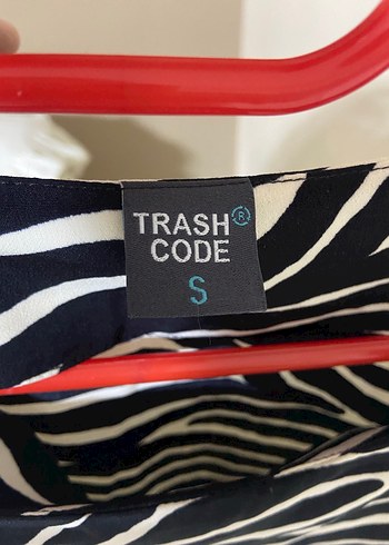 Zebra Desenli Uzun Kollu Elbise - Görsel 3