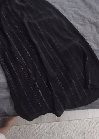 Siyah V Yaka Kolsuz elbise - Görsel 3