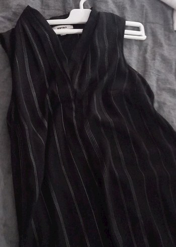 Siyah V Yaka Kolsuz elbise - Görsel 4