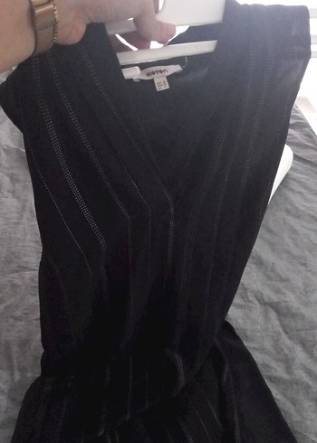 Siyah V Yaka Kolsuz elbise - Görsel 5