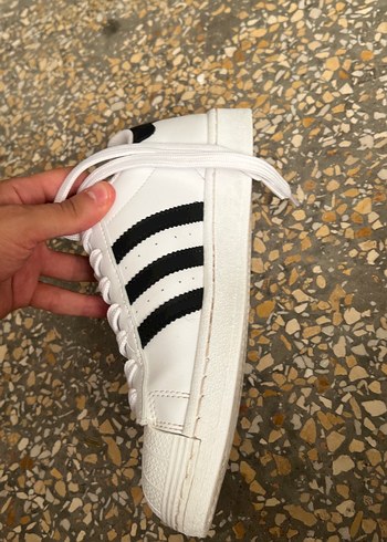 Adidas ürünü