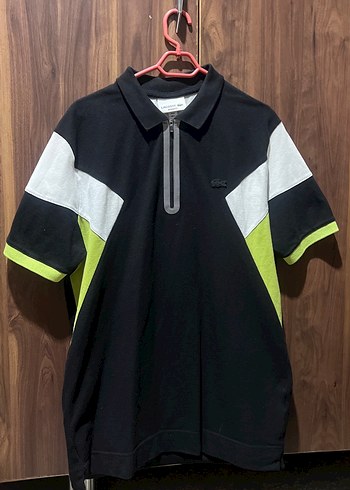 Lacoste ürünü