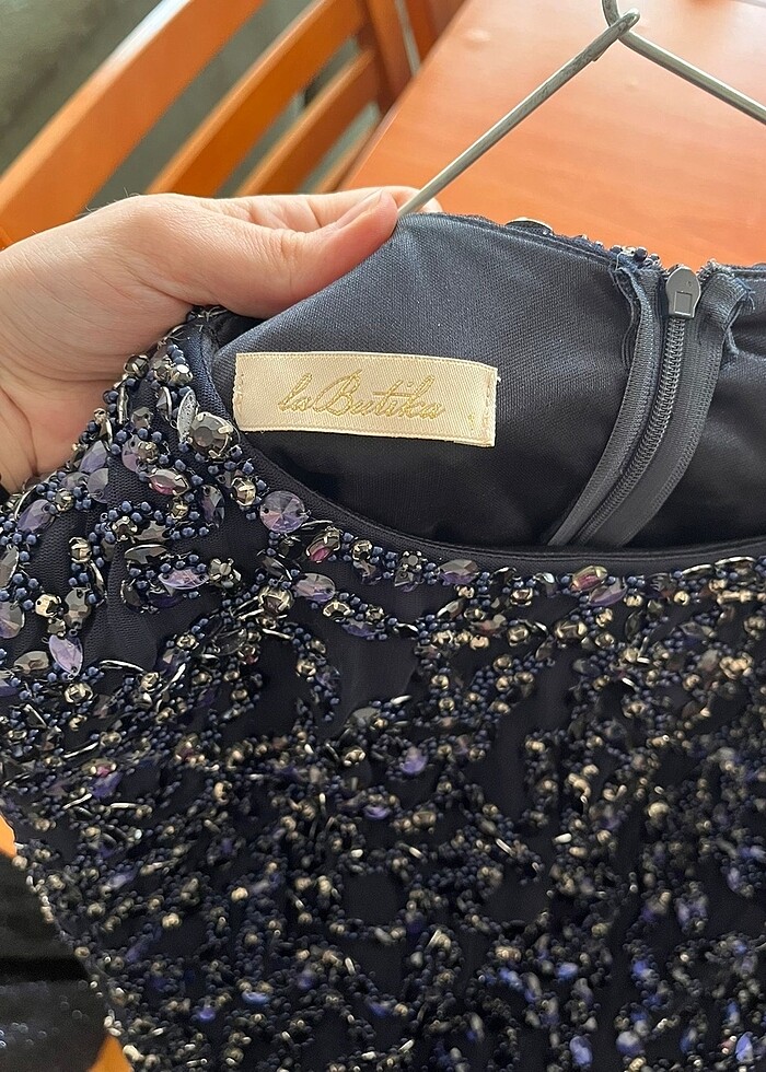 Uzun taşlı abiye elbise - Görsel 3