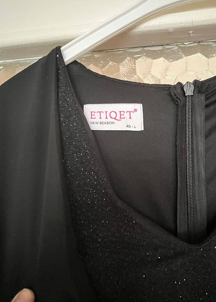 Uzun simli toka detaylı abiye - Görsel 3