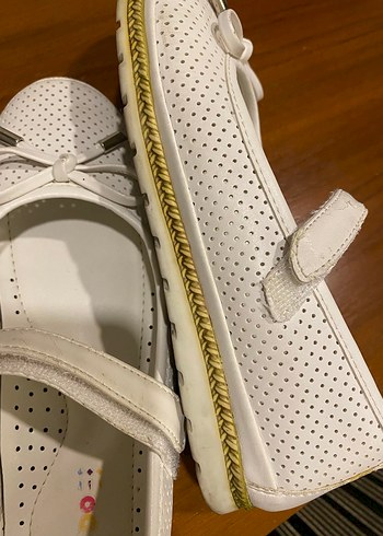 Kız Çocuk Beyaz Tokalı Babet Ayakkabı - Görsel 6