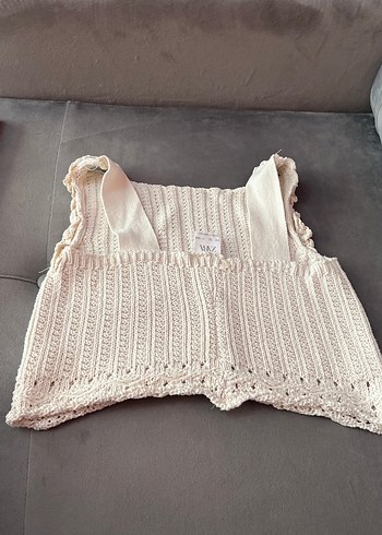 Kız Çocuk Beyaz Örgü Kolsuz Bluz - Görsel 4