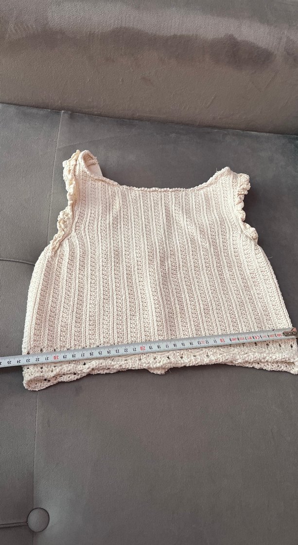 Kız Çocuk Beyaz Örgü Kolsuz Bluz - Görsel 3